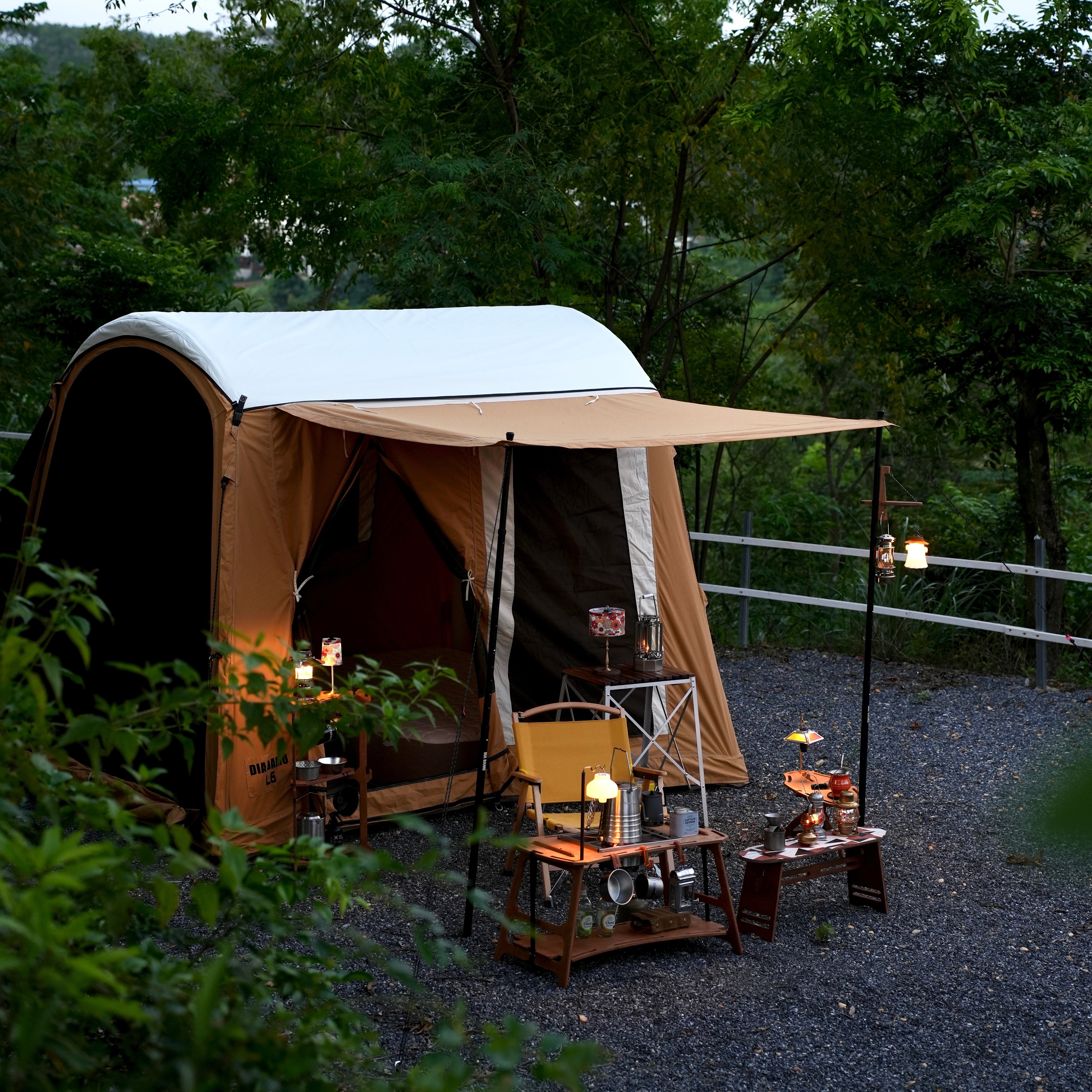 TENT/TARP