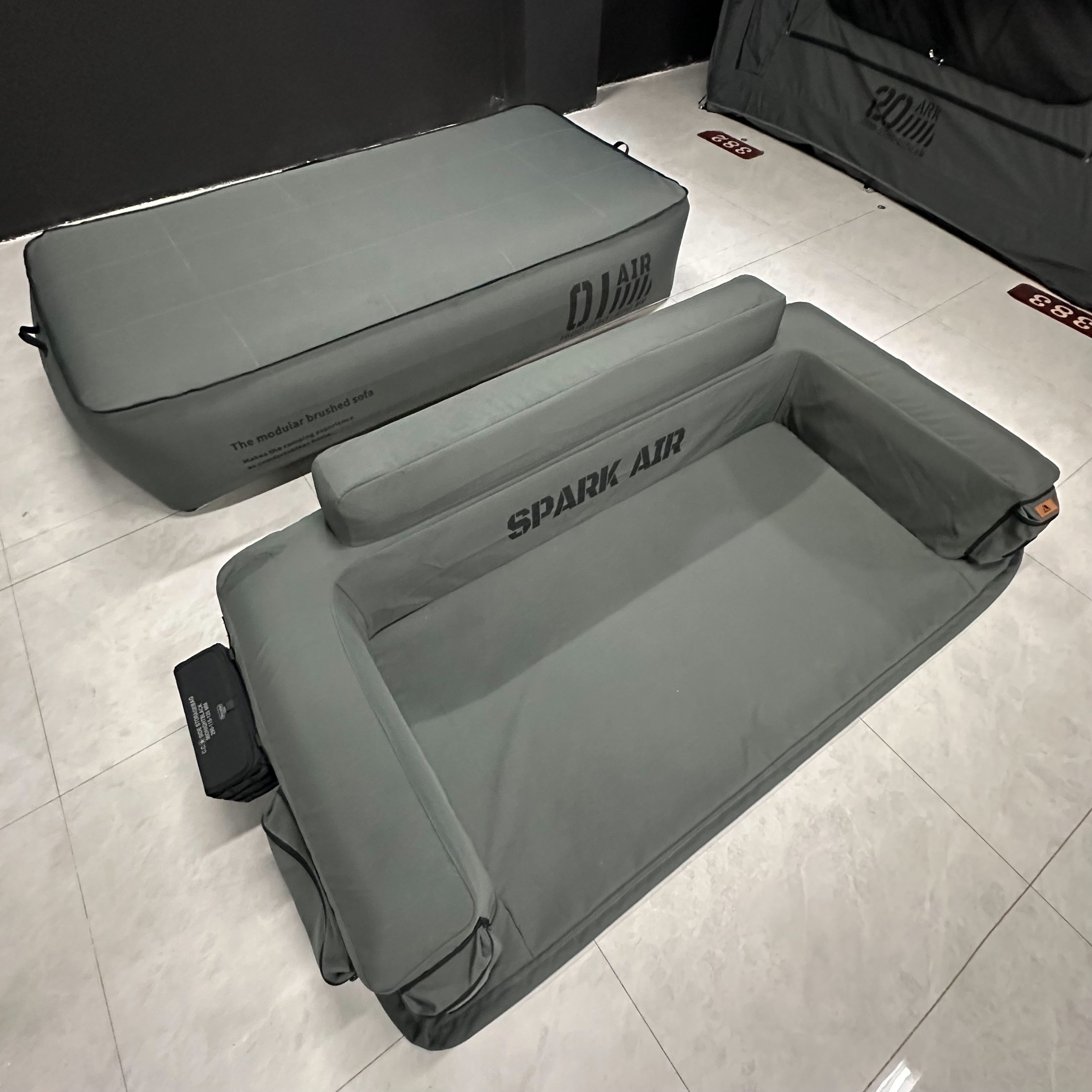 SPARK AIR ソファベッド